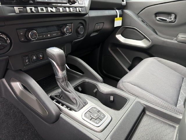 2027 Nissan Frontier SV