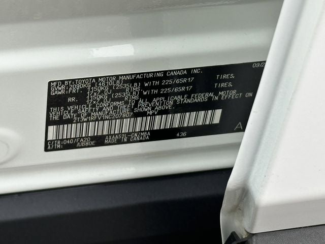 2022 Toyota RAV4 XLE