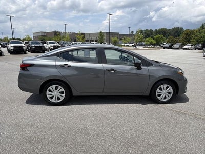 2025 Nissan Versa 1.6 S Manual