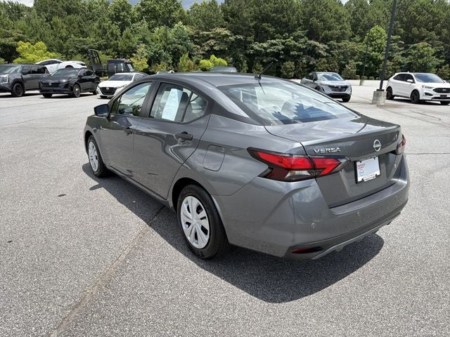 2025 Nissan Versa 1.6 S Manual