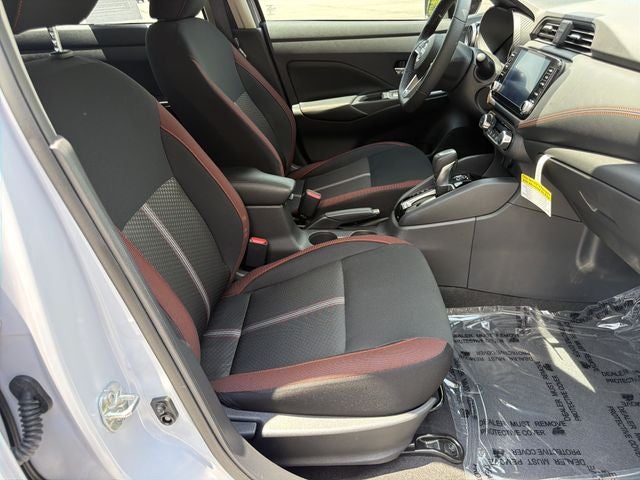 2025 Nissan Versa 1.6 SR