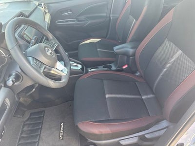 2025 Nissan Versa 1.6 SR