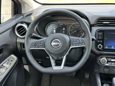 2025 Nissan Versa 1.6 SR