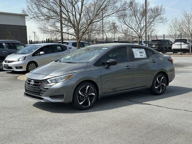 2025 Nissan Versa 1.6 SR