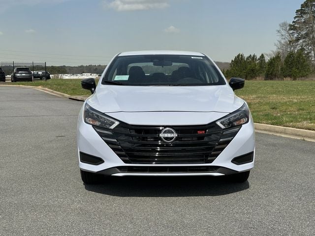 2025 Nissan Versa 1.6 SR