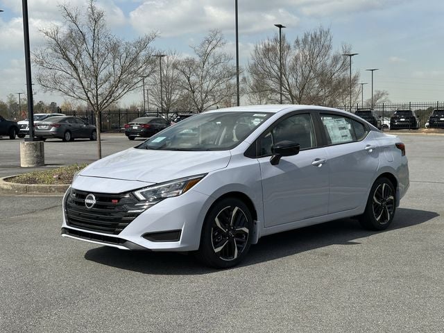 2025 Nissan Versa 1.6 SR