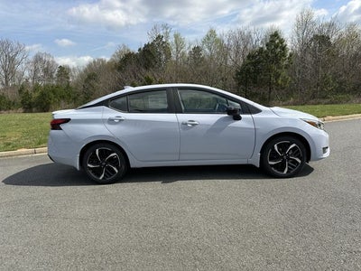 2025 Nissan Versa 1.6 SR