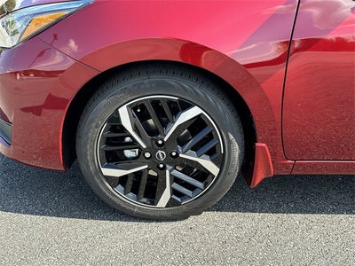 2025 Nissan Versa 1.6 SR