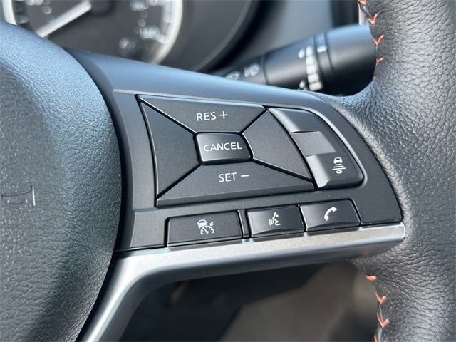 2025 Nissan Versa 1.6 SR