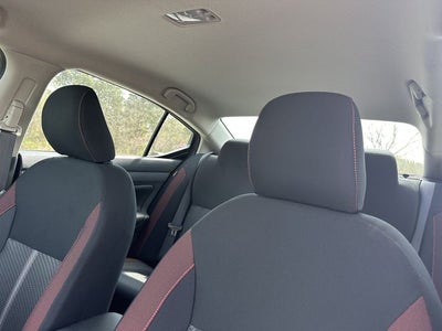 2025 Nissan Versa 1.6 SR