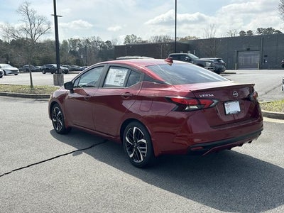 2025 Nissan Versa 1.6 SR