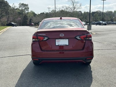 2025 Nissan Versa 1.6 SR