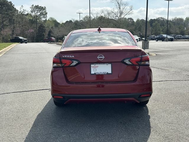 2025 Nissan Versa 1.6 SR