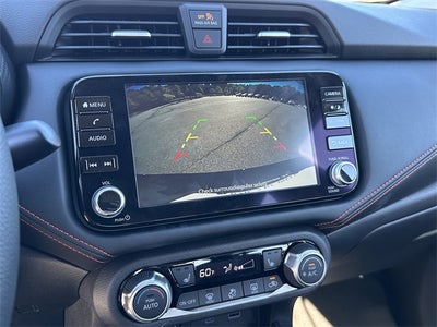 2025 Nissan Versa 1.6 SR