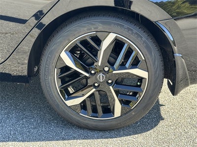 2025 Nissan Versa 1.6 SR