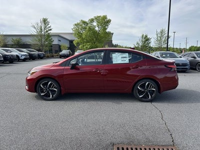 2025 Nissan Versa 1.6 SR