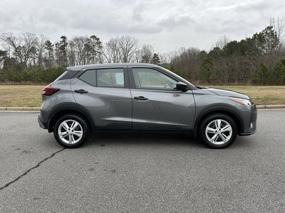 2024 Nissan Kicks S