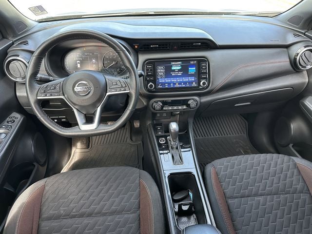 2021 Nissan Kicks SR