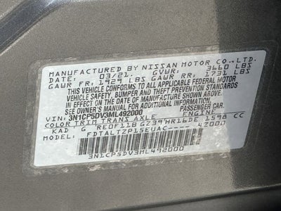 2021 Nissan Kicks SR