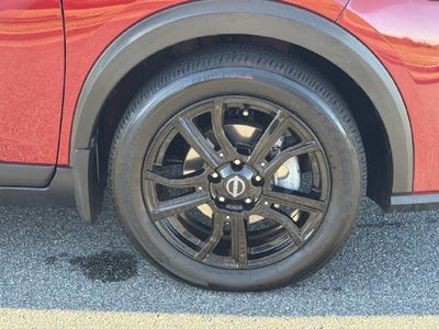 2022 Nissan Kicks SR