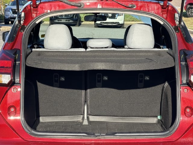 2022 Nissan Kicks SR