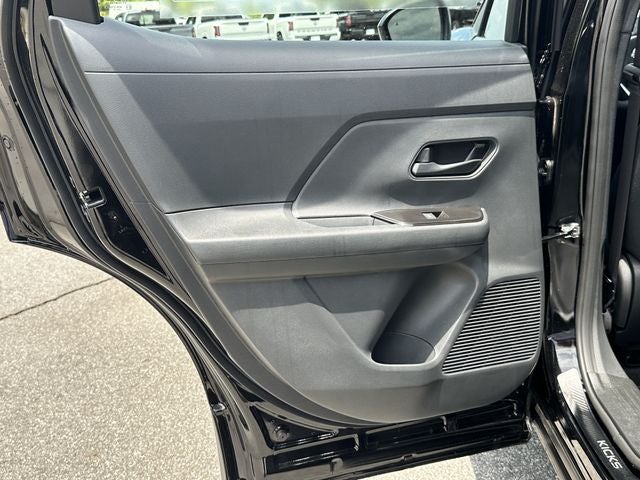2026 Nissan Kicks S