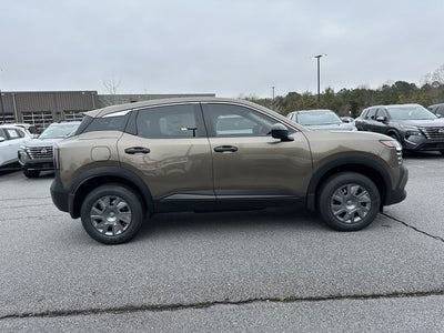 2026 Nissan Kicks S