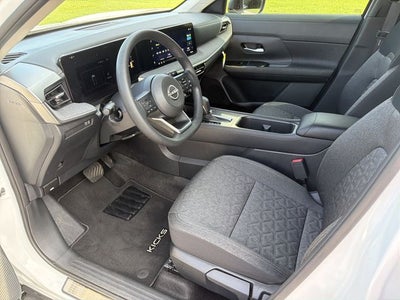 2026 Nissan Kicks SV
