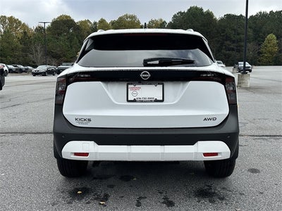 2026 Nissan Kicks SV