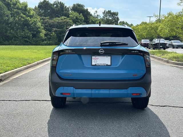 2025 Nissan Kicks SR