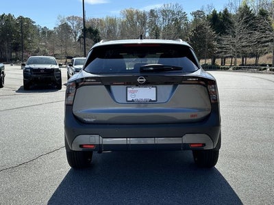 2026 Nissan Kicks SR