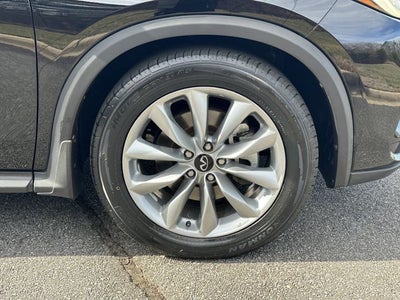 2021 INFINITI QX50 LUXE