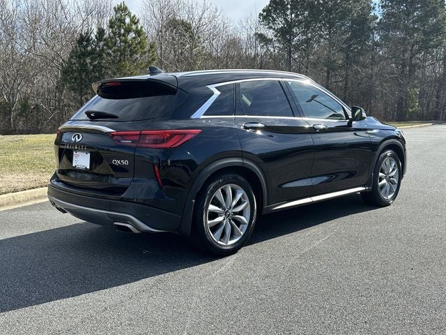 2021 INFINITI QX50 LUXE
