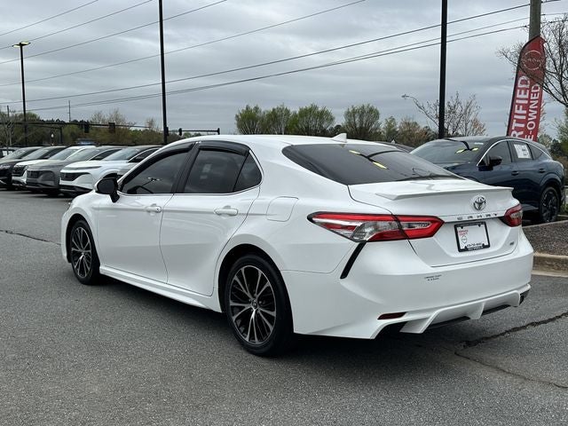 2020 Toyota Camry SE