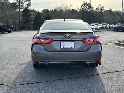 2020 Toyota Camry SE