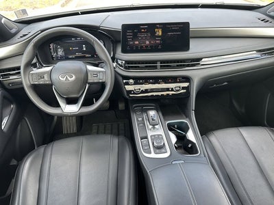 2025 INFINITI QX60 LUXE