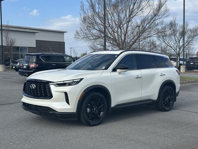 2025 INFINITI QX60 LUXE