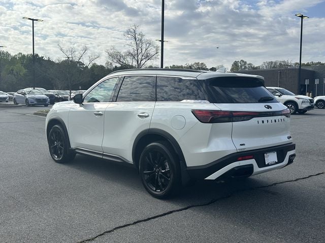 2025 INFINITI QX60 LUXE