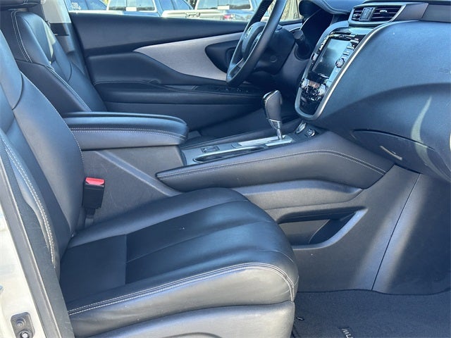 2022 Nissan Murano SV