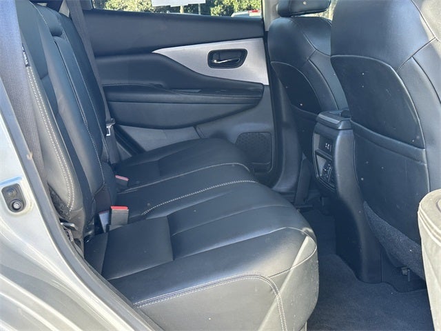 2022 Nissan Murano SV