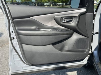 2024 Nissan Murano SV
