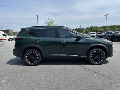 2026 Nissan Rogue Dark Armor