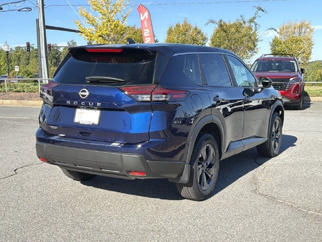 2027 Nissan Rogue SV