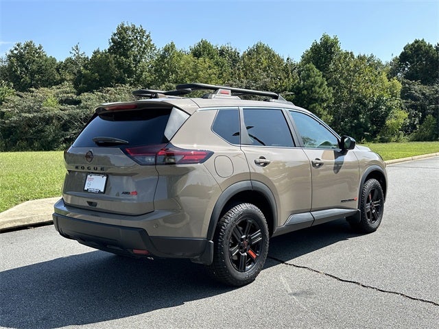 2025 Nissan Rogue Rock Creek