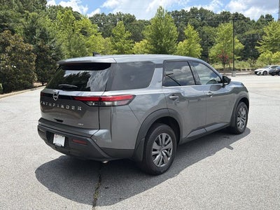 2024 Nissan Pathfinder S