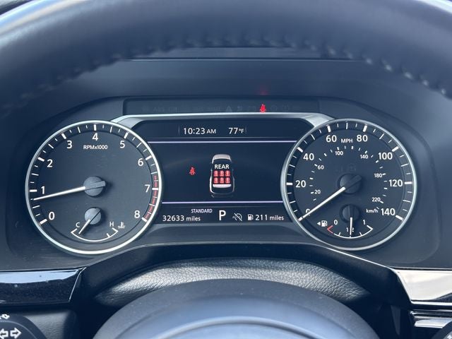 2025 Nissan Pathfinder SV
