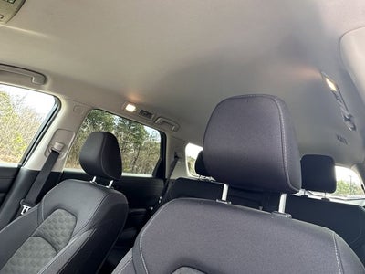 2024 Nissan Pathfinder SV