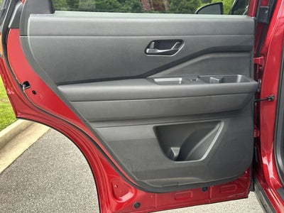 2024 Nissan Pathfinder Rock Creek