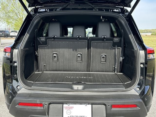 2025 Nissan Pathfinder Rock Creek