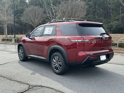 2026 Nissan Pathfinder SV